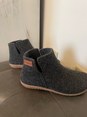 Foamtreads Dark Charcoal Felt Slip-On Ankle Booties with Brown Soles